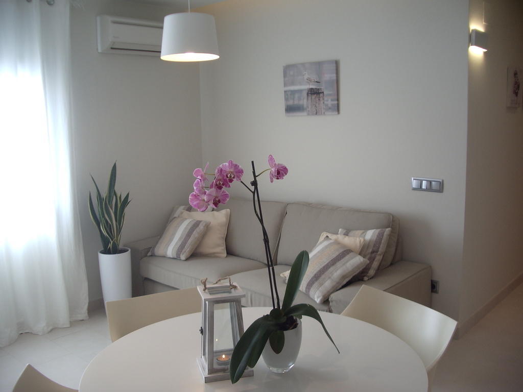 Apartamentos Can Quim L' Escala Zimmer foto